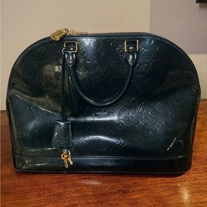 Louis Vuitton Black Women's Bag